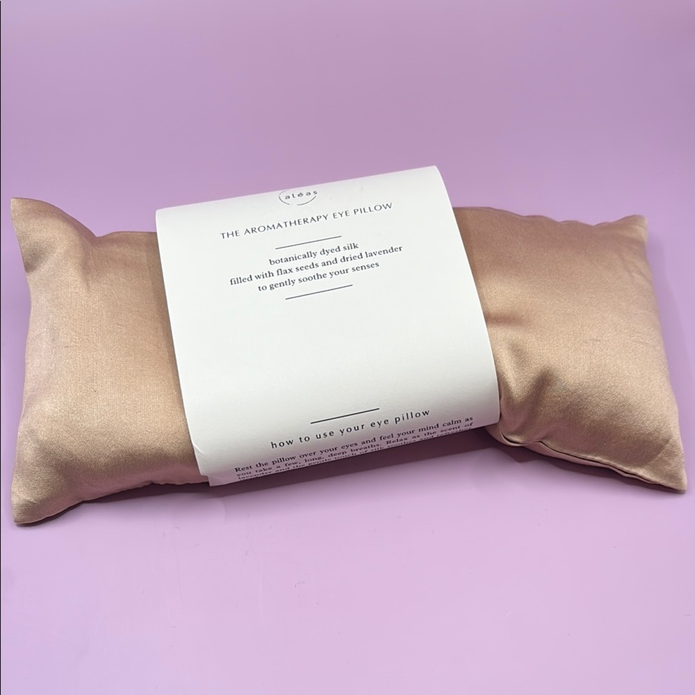 100% Silk Lavender Aromatherapy Eye Pillow in Gold
